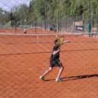 Experiencia y resultados positivos para el tenis comarcal